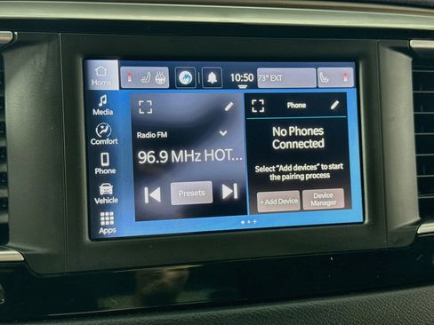 Used 2023 Chrysler Voyager LX FWD image 15
