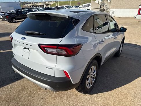 Used 2025 Ford Escape Active w/ Tech Pack #1 image 7