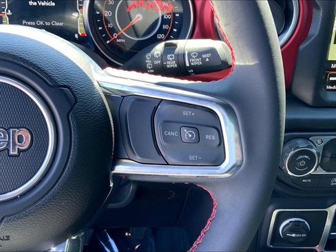 Used 2023 Jeep Wrangler Unlimited Rubicon AWD/4WD image 23