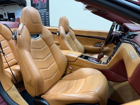 Used 2016 Maserati GranTurismo Sport RWD image 35