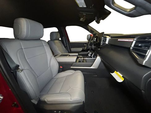 New 2026 Toyota Tundra Limited AWD/4WD image 15