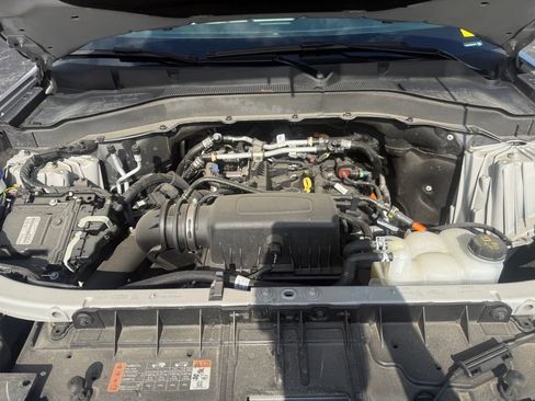 Used 2024 Ford Explorer XLT w/ Equipment Group 202A AWD/4WD image 62