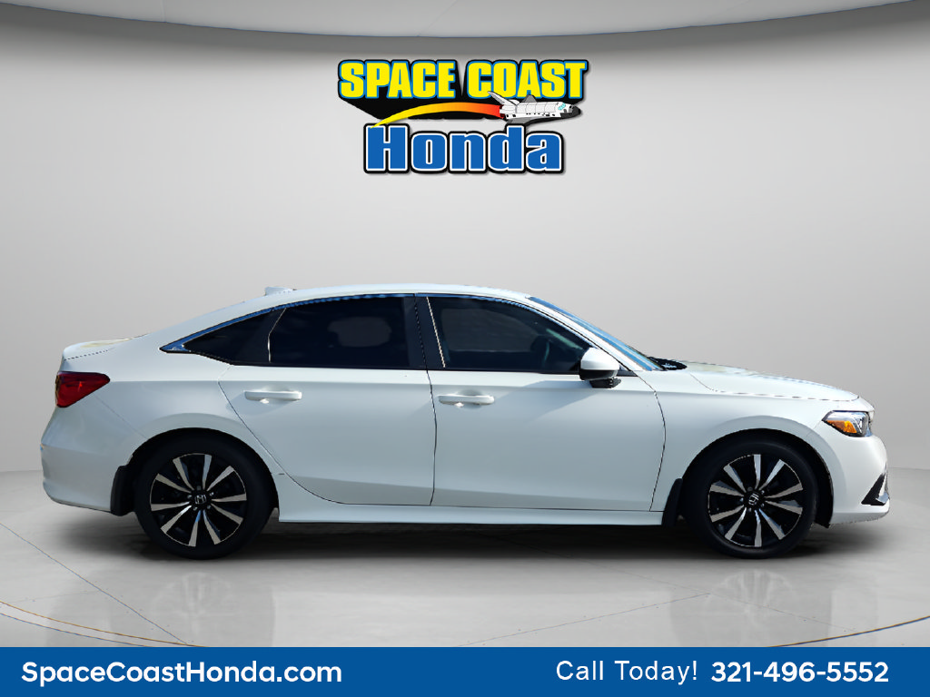 Used 2024 Honda Civic EX image 2
