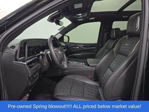 Used 2024 Cadillac Escalade V w/ LPO, ONYX Package AWD/4WD image 7