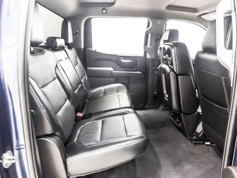 Used 2020 Chevrolet Silverado 1500 Custom w/ Custom Value Package image 35