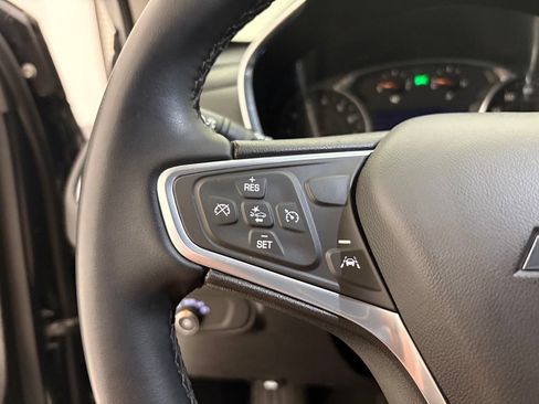 Used 2023 Chevrolet Equinox LT AWD/4WD image 4