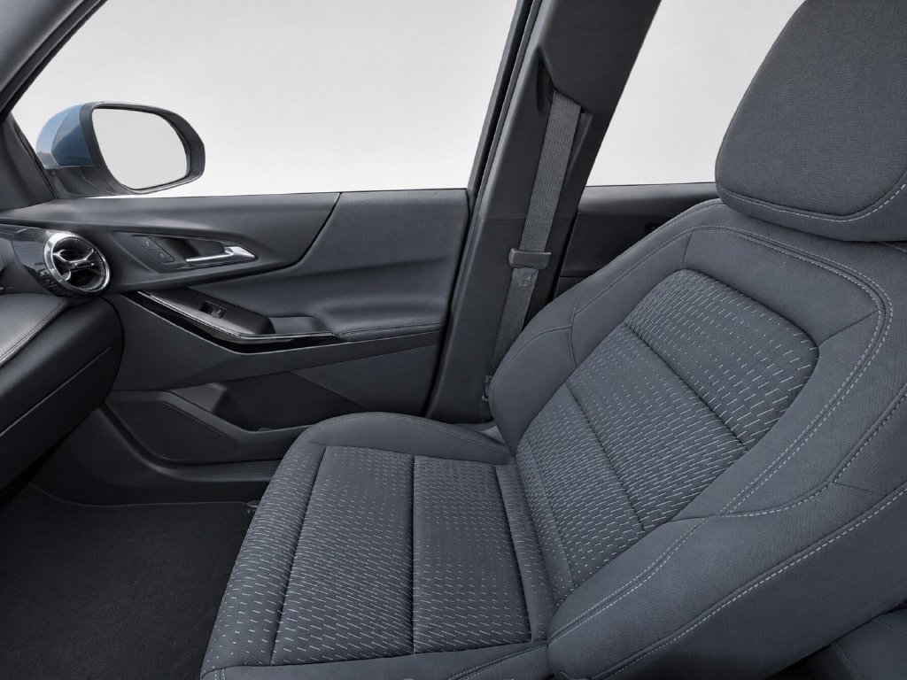 Certified 2026 Chevrolet Equinox LT AWD/4WD image 19