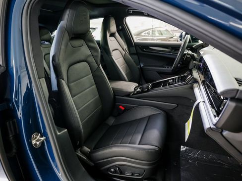 New 2026 Porsche Panamera 4 AWD/4WD image 30