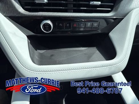 New 2026 Ford Explorer Platinum w/ LUX Leather Package AWD/4WD image 21