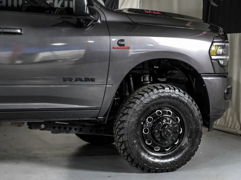 Used 2024 RAM 3500 Laramie w/ Night Edition AWD/4WD image 7