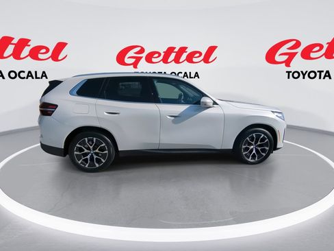 Used 2025 BMW X3 xDrive30i w/ Premium Package image 9