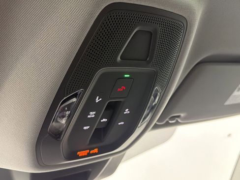 Used 2025 Audi Q5 Premium Plus w/ Premium Plus image 21