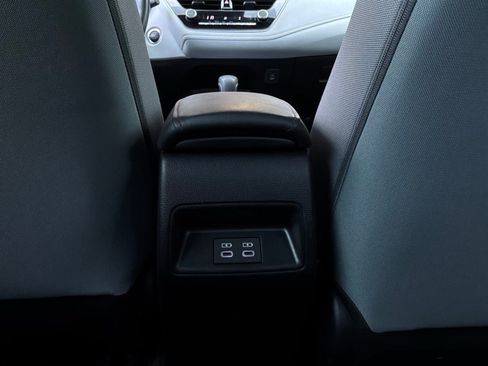 Used 2025 Toyota Corolla SE FWD image 12