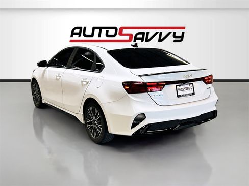 Used 2023 Kia Forte GT-Line w/ GT-Line Technology Package image 5