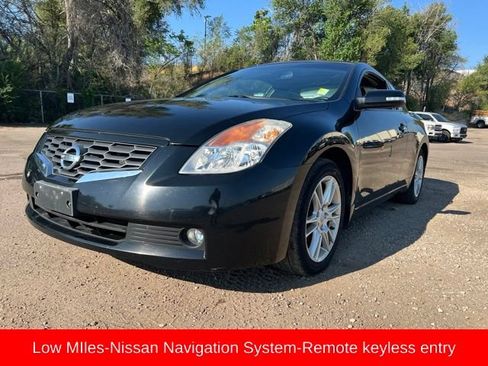 Used 2008 Nissan Altima 3.5 SE w/ Premium Pkg FWD image 1