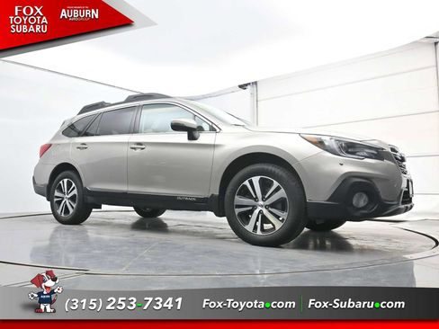 Used 2019 Subaru Outback 2.5i Limited AWD/4WD image 21