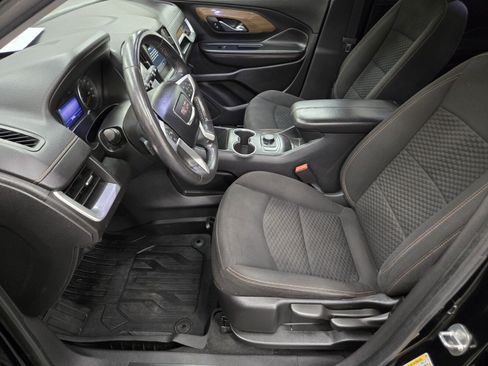 Used 2019 GMC Terrain SLE w/ LPO, Floor Liner Package FWD image 7