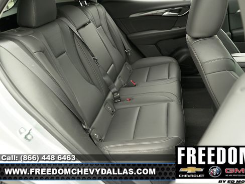 New 2025 Buick Envision Preferred image 16