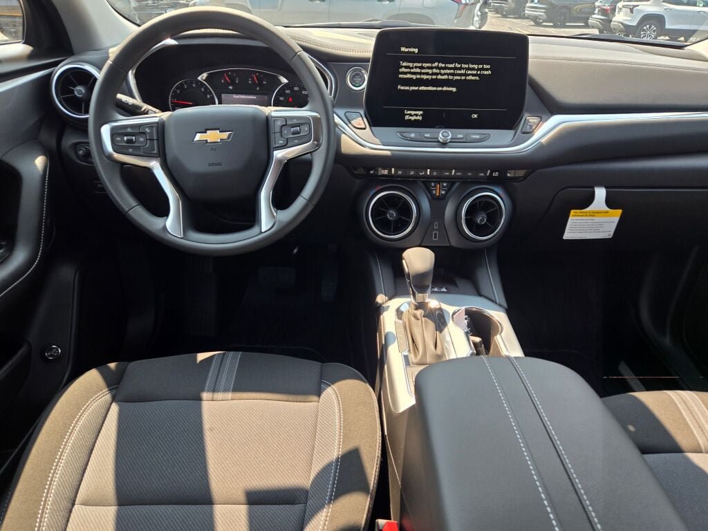 New 2026 Chevrolet Blazer LT w/ Convenience Package AWD/4WD image 14