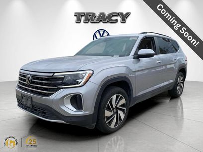 Used 2025 Volkswagen Atlas SE