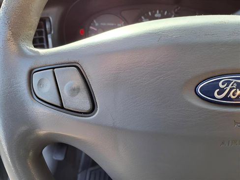 Used 2000 Ford Taurus SES image 7