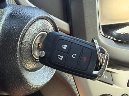 Used 2014 Chevrolet Sonic LT w/ Fun and Sun Package FWD image 40