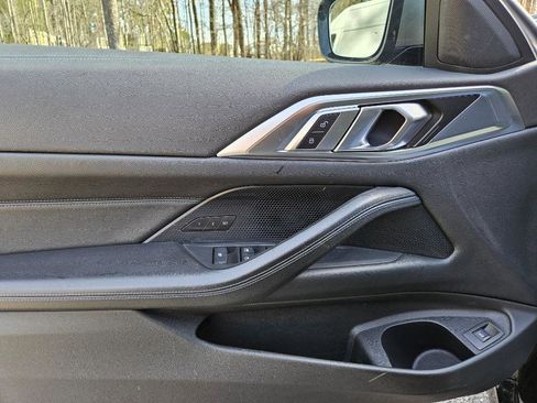 Used 2021 BMW M440i Convertible image 24