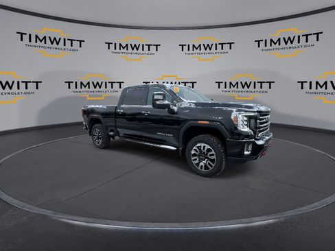 Used 2021 GMC Sierra 2500 AT4 w/ AT4 Premium Plus Package image 3