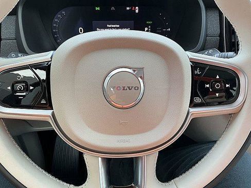 New 2026 Volvo XC90 T8 Ultra w/ Protection Package Premier AWD/4WD image 23