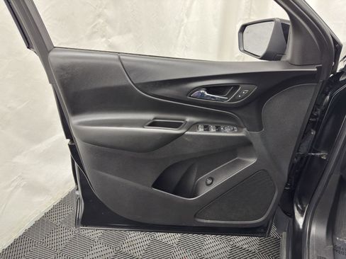 Used 2020 Chevrolet Equinox LT AWD/4WD image 15
