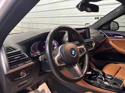 Used 2023 BMW X4 xDrive30i w/ M Sport Package AWD/4WD image 14