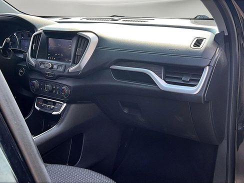 Used 2022 GMC Terrain SLE w/ Driver Convenience Package AWD/4WD image 25