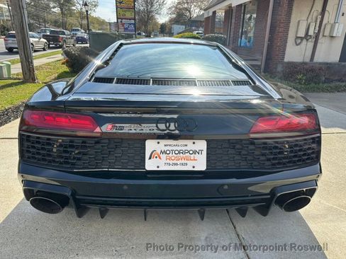 Used 2022 Audi R8 V10 w/ Premium Package RWD image 10