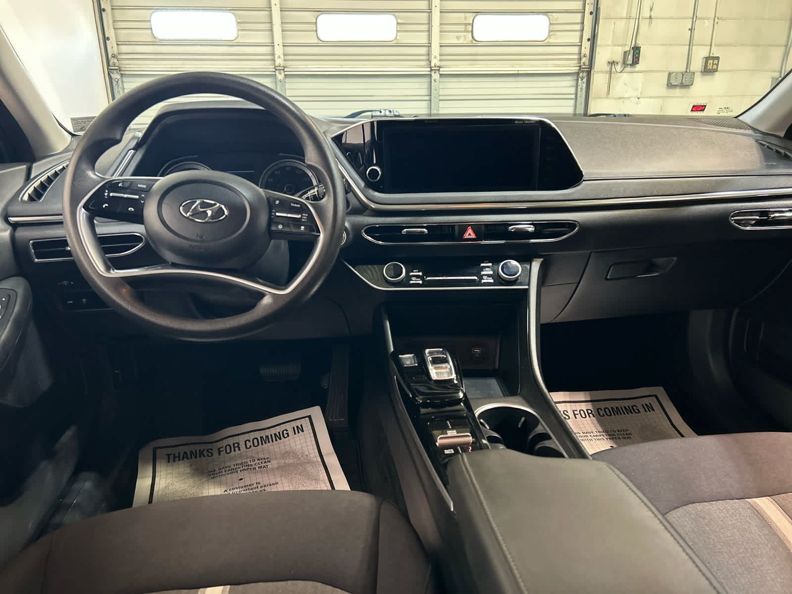 Used 2023 Hyundai Sonata SEL w/ Preferred Accessory Package FWD image 4