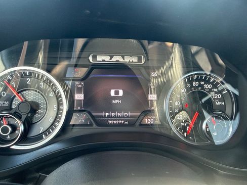 Used 2023 RAM 1500 Laramie AWD/4WD image 33