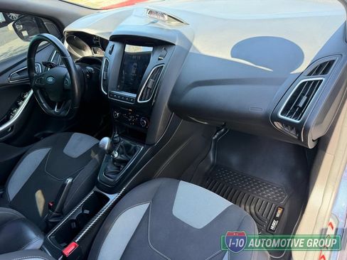 Used 2018 Ford Focus ST FWD image 13