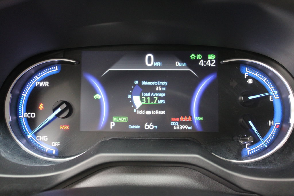 Used 2024 Toyota RAV4 AWD Hybrid image 33