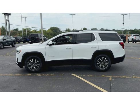 Used 2022 GMC Acadia SLE w/ Driver Convenience Package image 5
