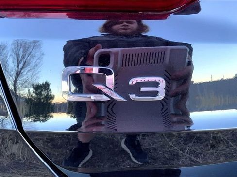 Certified 2025 Audi Q3 2.0T Premium w/ Convenience Package image 8