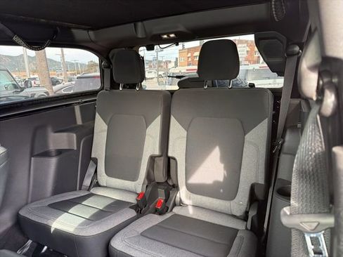 Used 2023 Ford Bronco 2-Door w/ Sasquatch Package image 18