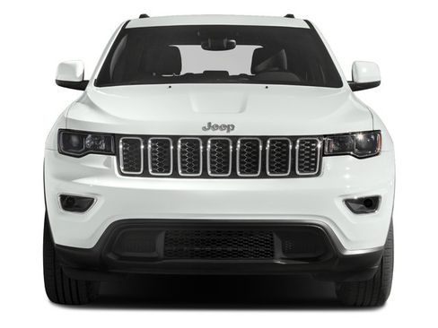 Certified 2017 Jeep Grand Cherokee Laredo w/ Quick Order Package 23E image 4