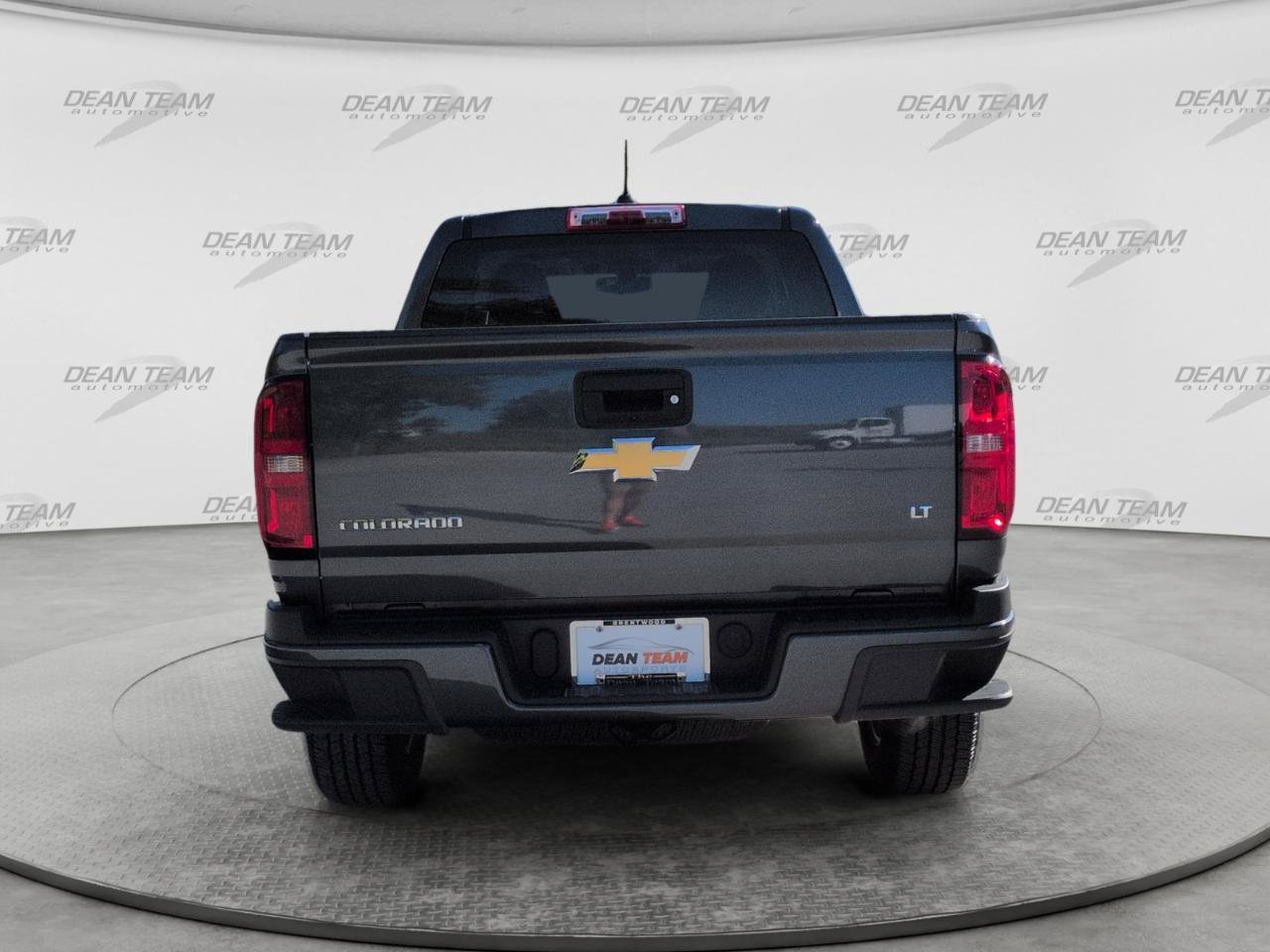 Used 2016 Chevrolet Colorado LT AWD/4WD image 6