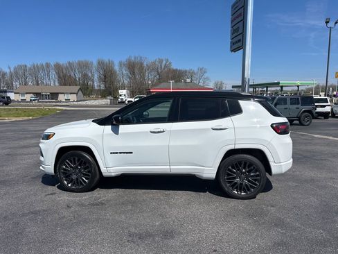 Used 2023 Jeep Compass High Altitude w/ Driver Assist Group I AWD/4WD image 8