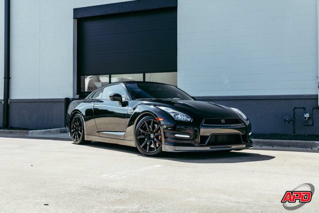 Used 2013 Nissan GT-R Premium AWD/4WD image 16