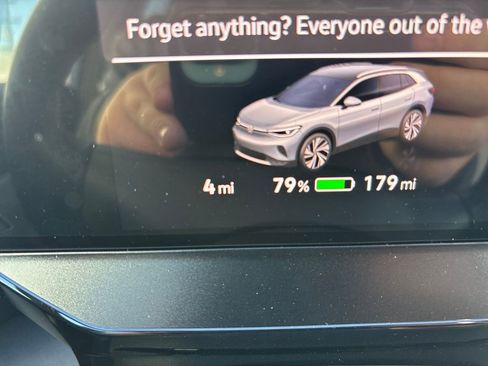 New 2026 Volkswagen ID.4 Pro image 17