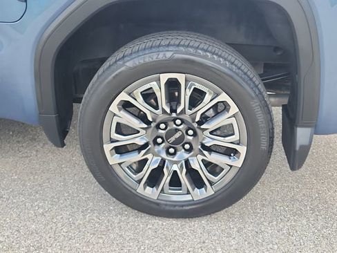 Certified 2024 GMC Sierra 1500 Denali Ultimate AWD/4WD image 7
