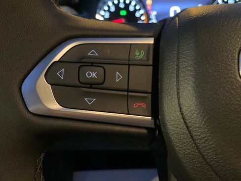 New 2026 Jeep Compass Latitude image 25