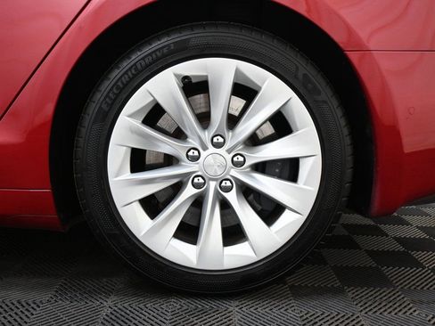 Used 2017 Tesla Model S 90D image 32