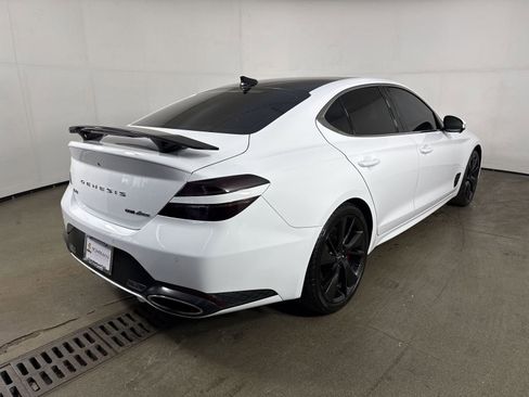 Used 2022 Genesis G70 3.3T w/ Sport Prestige Package image 33