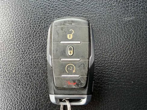 Used 2021 RAM 1500 Big Horn w/ Built-to-serve Edition image 31